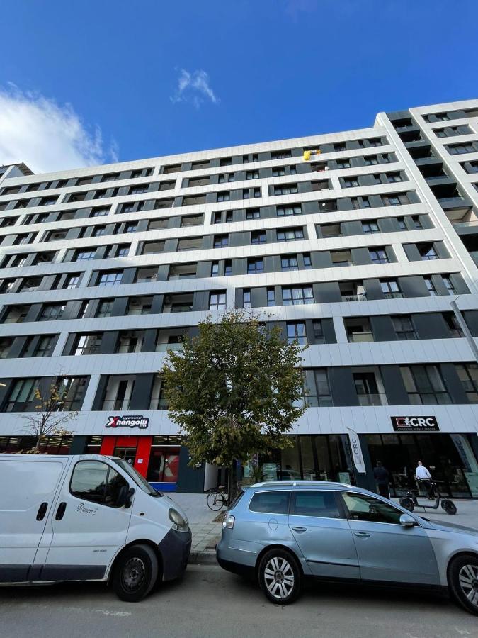 Square 21 Apartments Тирана Екстер'єр фото