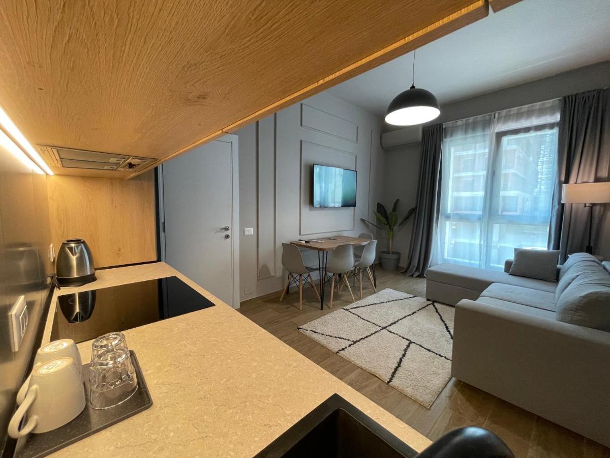 Square 21 Apartments Тирана Екстер'єр фото
